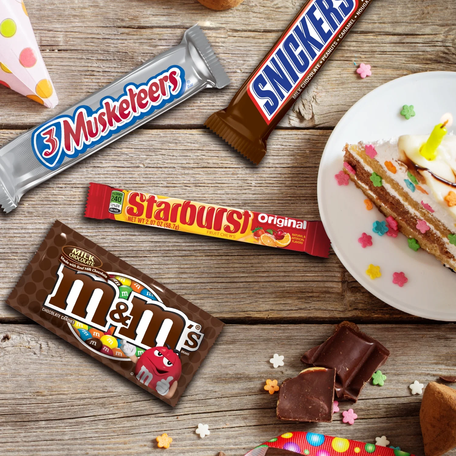 M&M's, Snickers, 3 Musketeers, Skittles & Starburst Full Size Candy Variety Pack, Assorted Chocolate & Fruity Candy, 30 Count